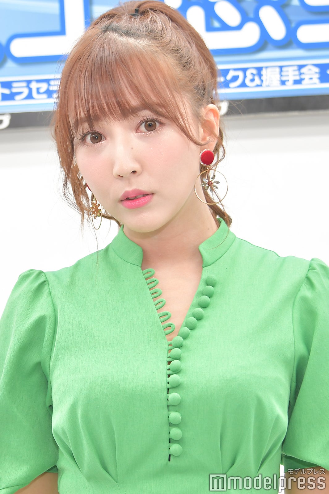 三上悠亜（C）モデルプレス