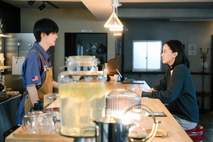 高橋文哉、蒼井優「Tシャツが乾くまで」第1話(C)TBS
