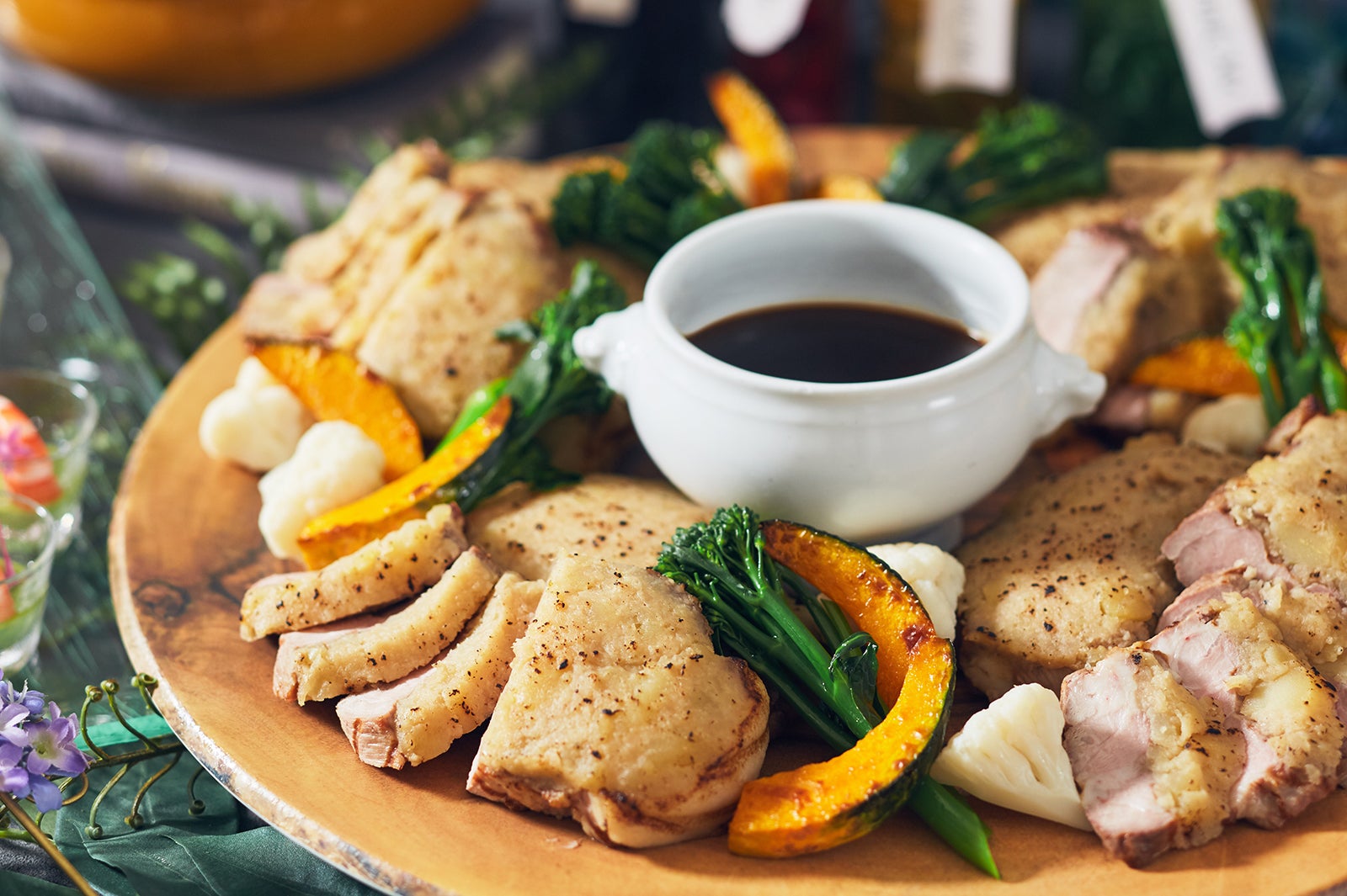 アリスのフラワーティーパーティー ～ティースイーツコレクション～／画像提供：ホテル インターコンチネンタル 東京ベイ