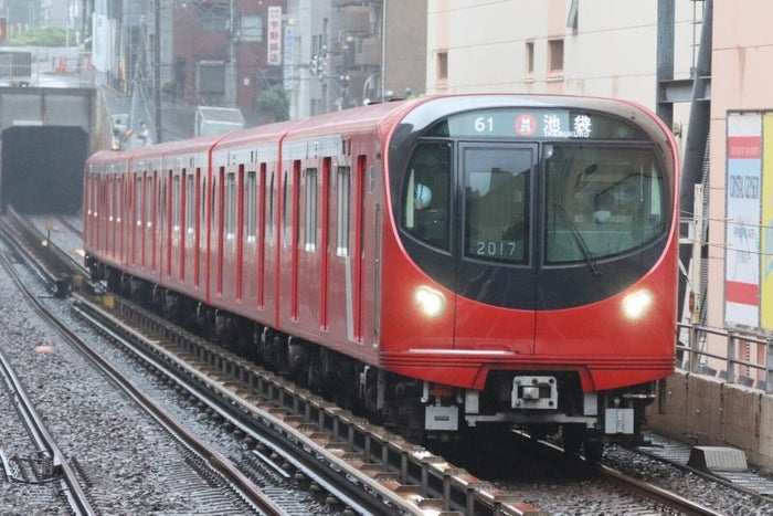 東京メトロ丸ノ内線のトリビア10選 Jrの上を走る駅 所要時間 1分 の区間 里帰りした電車 女子旅プレス