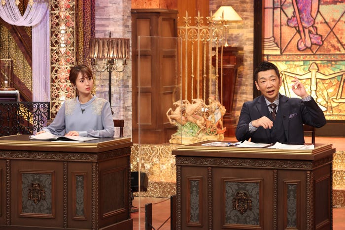 井上清華アナウンサー、宮根誠司(C)フジテレビ