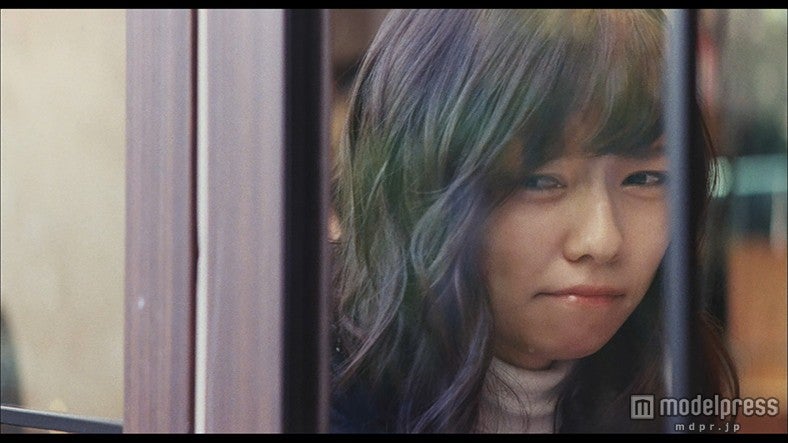 島崎遥香／AKB48「Green Flash」MVより（C）AKS