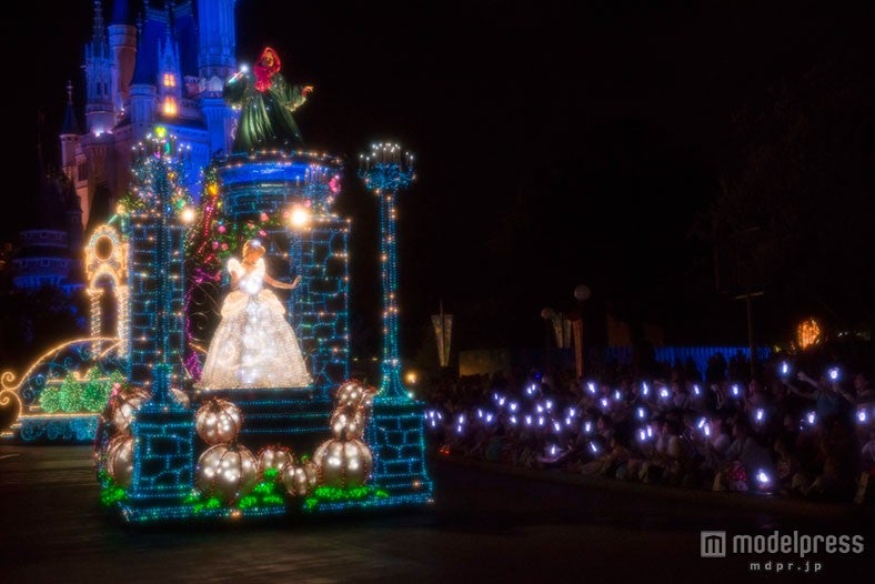 シンデレラ（C）Disney