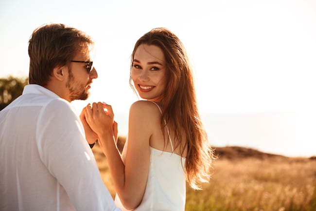 男性が感じる女性の「色気」について【ひとみしょうの男ってじつは】 モデルプレス