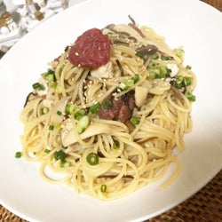 元カフェ店員が教えます!梅干しとささみとエリンギで「低カロリーな和風パスタ」♡