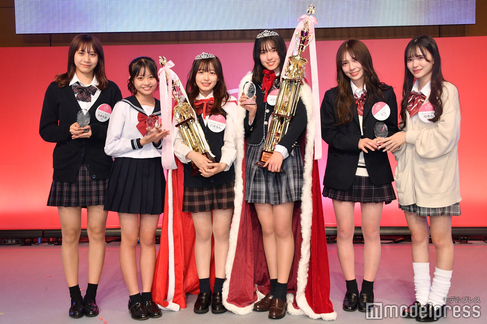 （C）モデルプレス