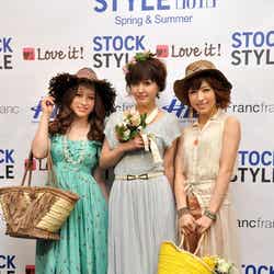 左から:ドーキンズ英里奈、久住小春、松井絵里奈