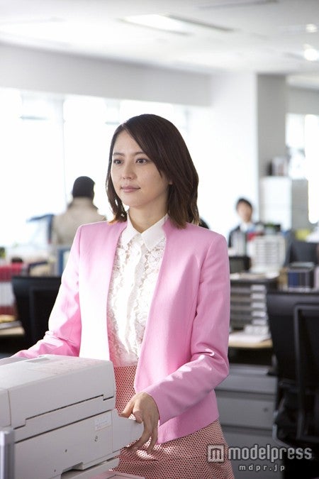 長澤まさみ／新CM「コバラ空耳」篇メイキングカットより