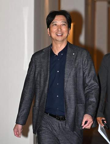 阪神・藤川監督 「独断で決めることはない。公表はないと思います」「決して佐藤はワガママじゃなかった。全く違いました」【一問一答】