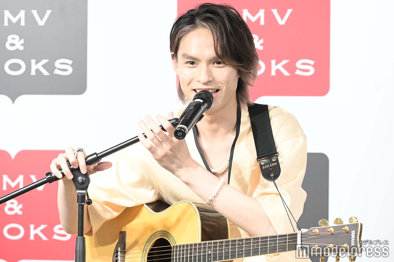 兵頭功海、初バースデーイベントでギター弾き語り「辛いときに今日のことを思い出して」ファンへ熱いメッセージ