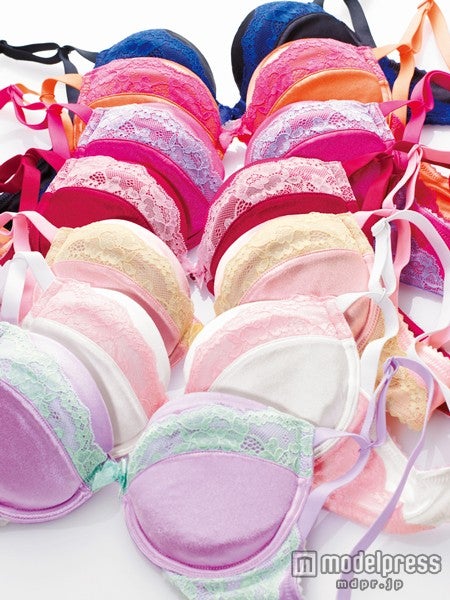 「フェロモンブラ」