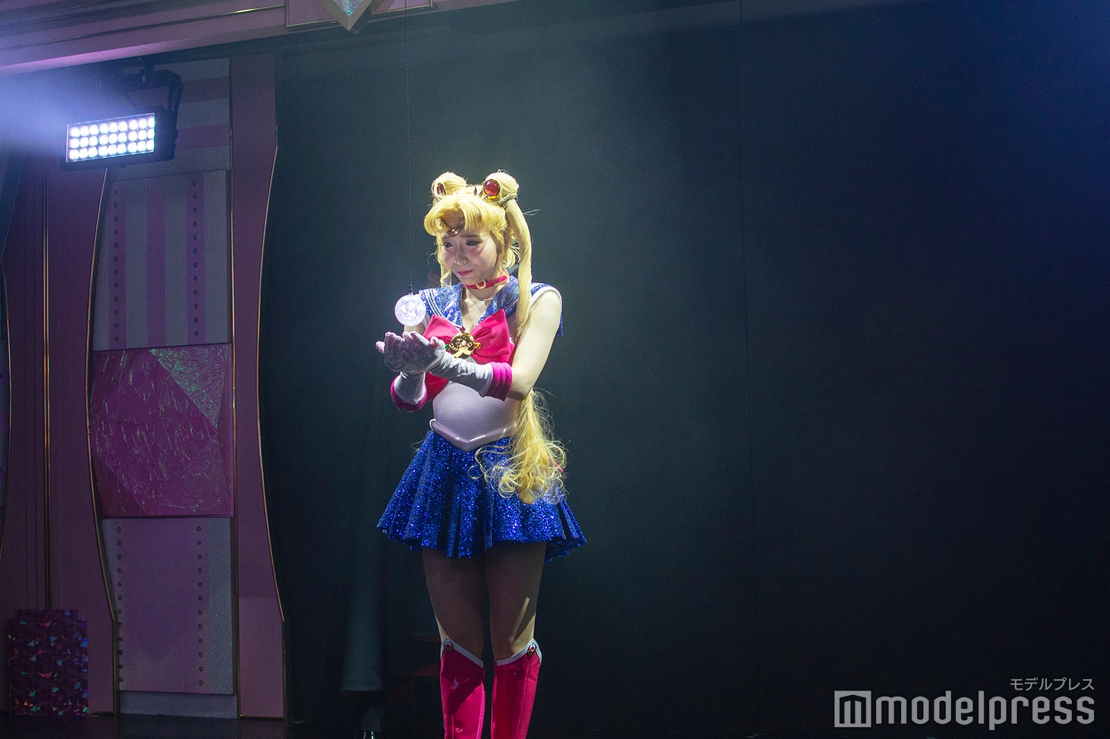 ショーの様子（C）モデルプレス
