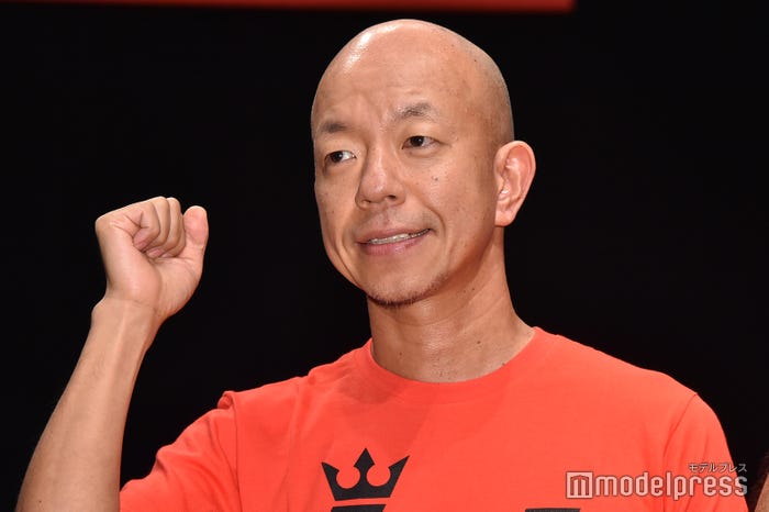 小峠英二(C)モデルプレス