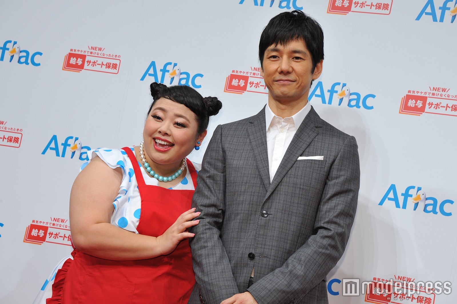 （左から）渡辺直美、西島秀俊