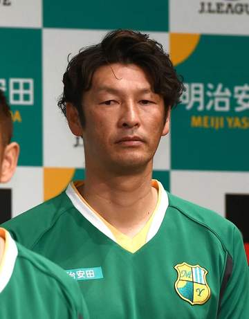サッカー元日本代表「思った以上にダメージ」と熊本地震から2日の様子投稿 父の負傷も報告 実家の片付けは「暑さもあり、ある程度でひとまず断念」