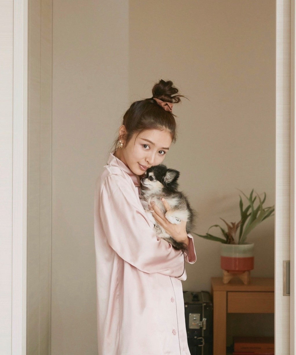 加治ひとみ「かぢ習慣 自律神経と腸活で『なりたい自分』に」（C）扶桑社