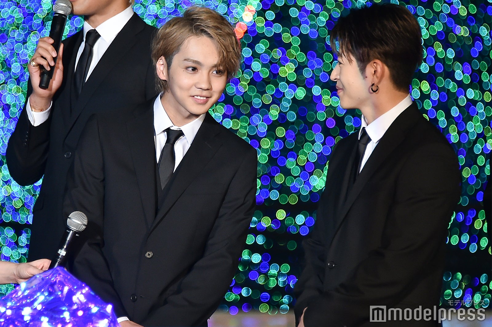 吉野北人、佐野玲於（C）モデルプレス