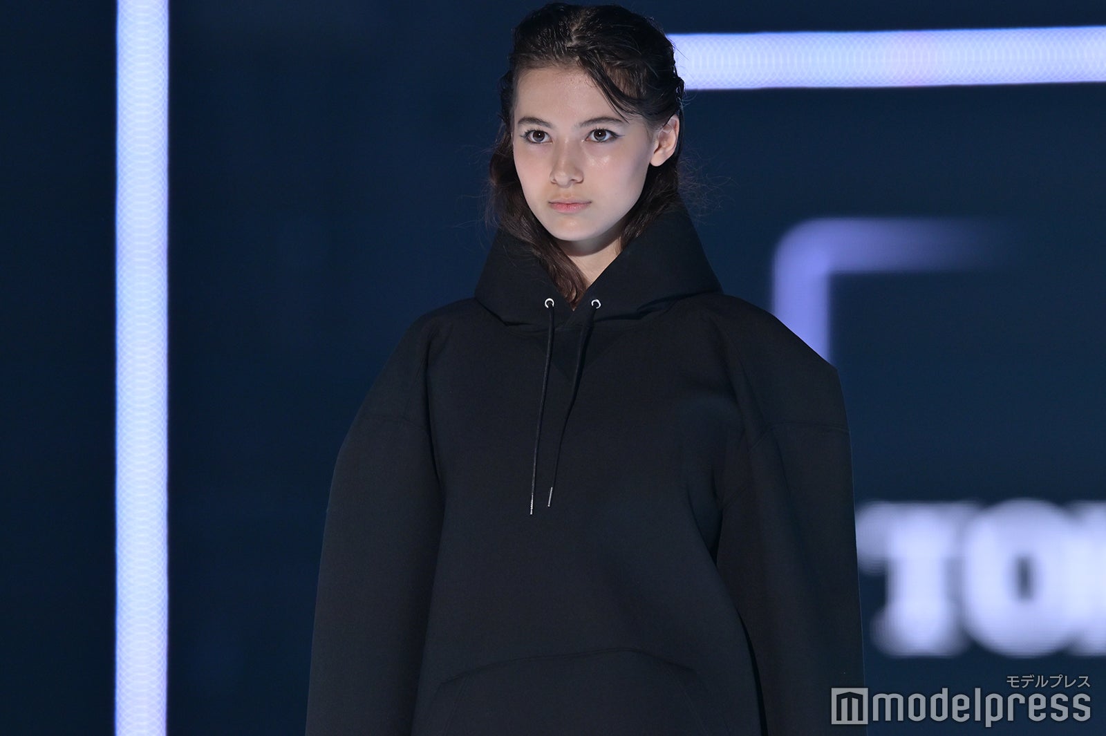 土方エミリ（C）モデルプレス
