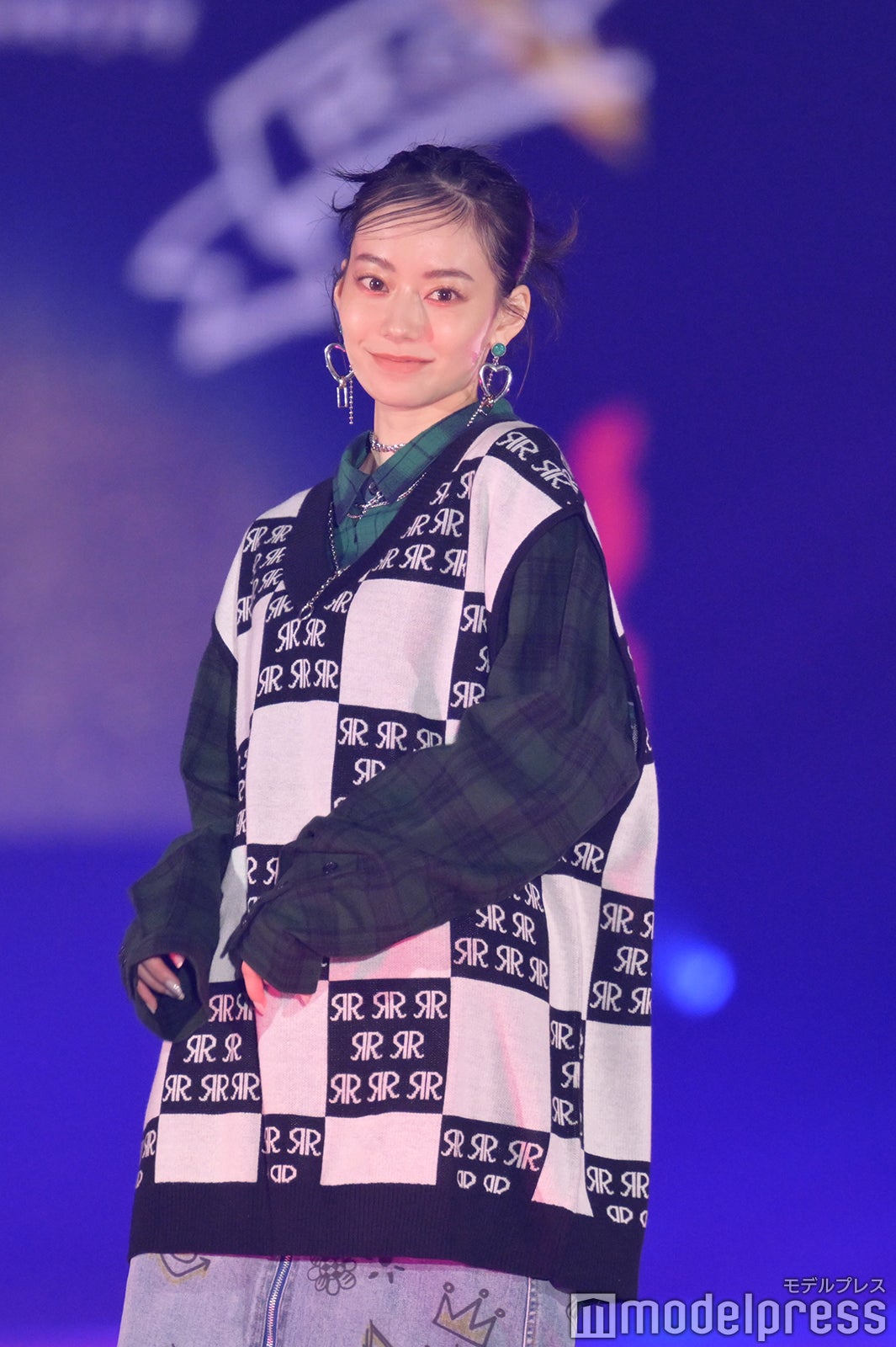 （C）モデルプレス