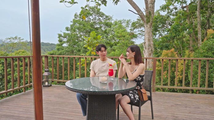 水野友貴、矢ヶ部初音「LOVE CATCHER Japan」第2話より(C)CJ ENM CO., LTD. All Rights Reserved(C)AbemaTV,Inc.