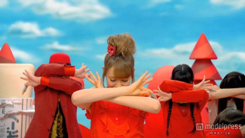 トリンドル玲奈／「ボーノポーズ」篇