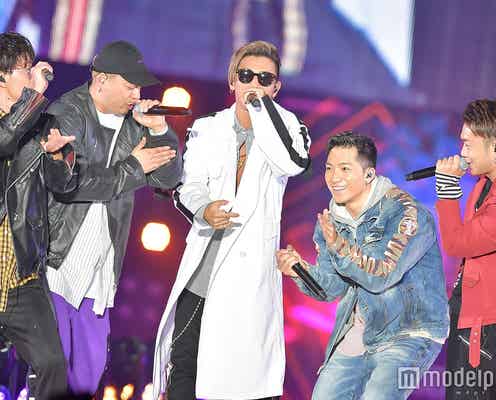 DOBERMAN INFINITY、チームワーク抜群の迫力ライブに歓声飛ぶ<関コレ2018S/S>