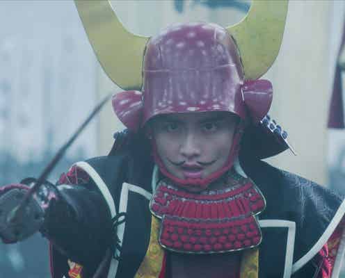 板垣李光人、松本潤との芝居で「やっぱり凄いな」と感じたこと「松本さんの背中を追いかけたい」<どうする家康>