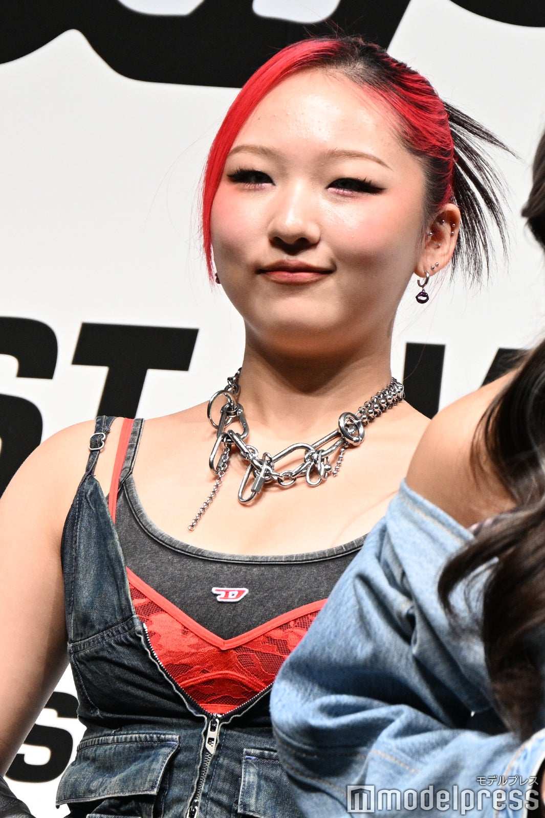 CHIKA／HANA（C）モデルプレス