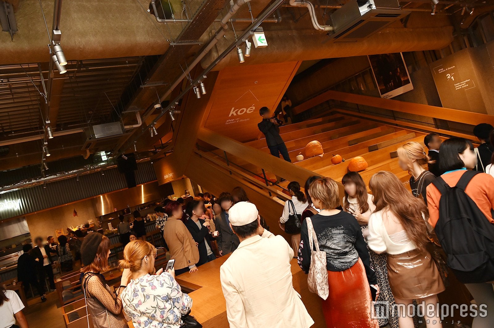 レセプション＆パーティーの模様 （C）モデルプレス