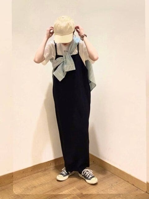 GLOBALWORK　黒ワンピース　着回しコーデ　レイヤード