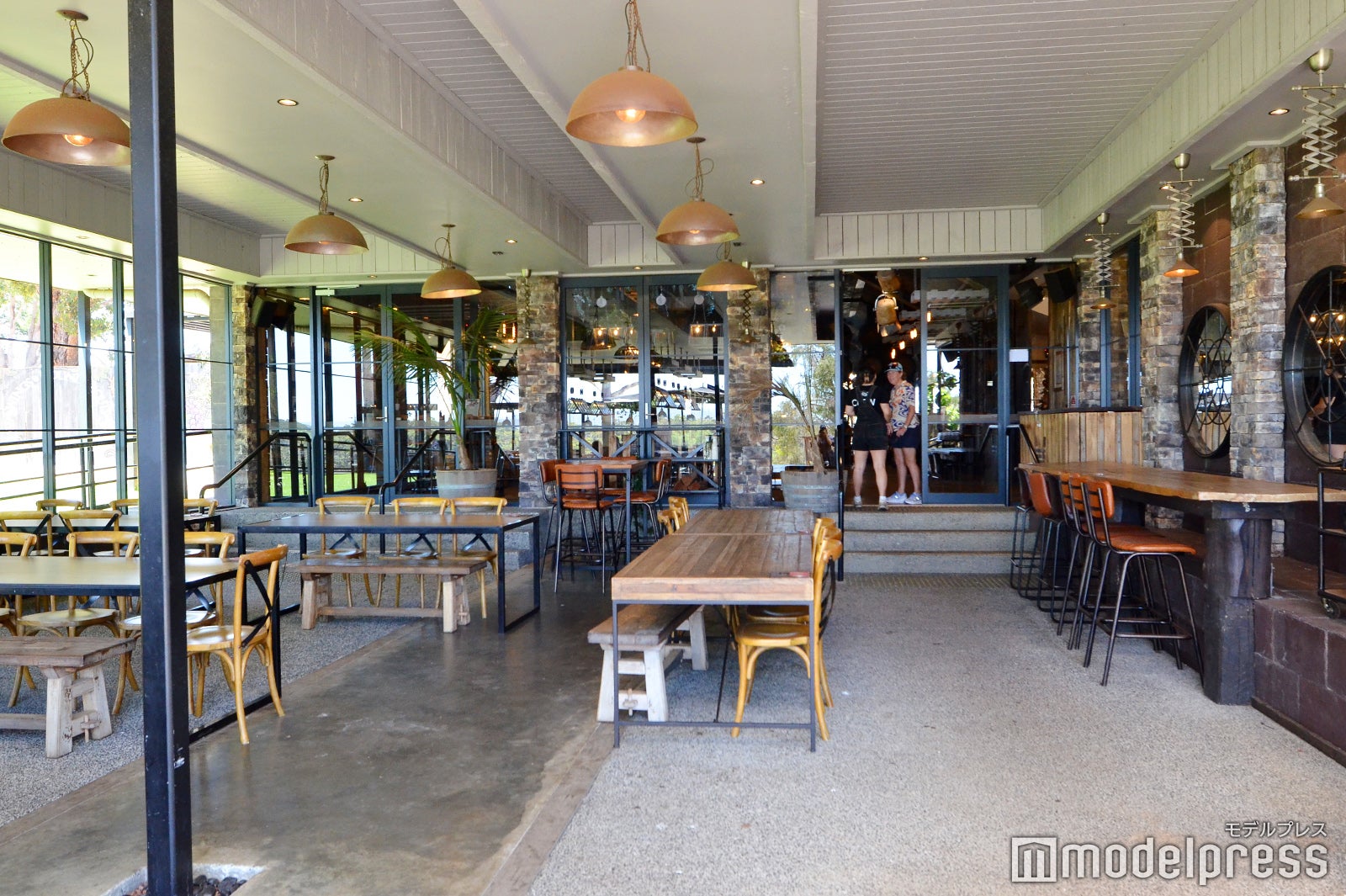 スウィングス＆ラウンドアバウト（C）モデルプレス