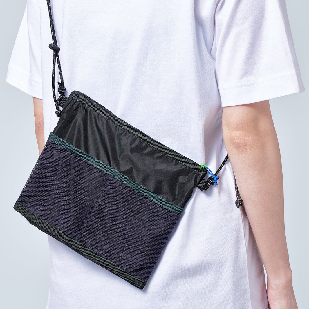 「サコッシュ」税込1,490円（提供画像）