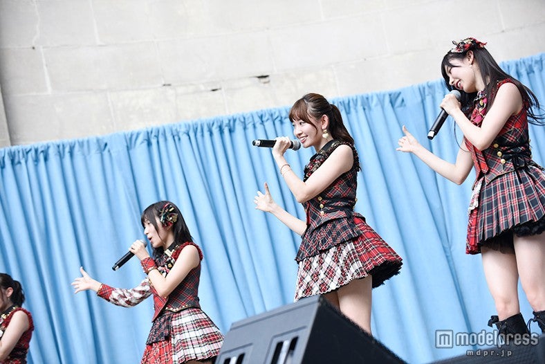 「JAPAN DAY @CENTRAL PARK 2015」に出演したAKB48（C）AKS