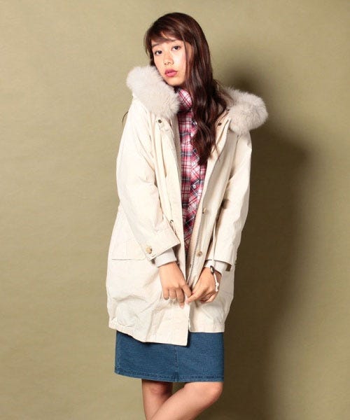 モッズコート「snidel」36,720円(税込)/画像提供:d fashion powered by MAGASEEK