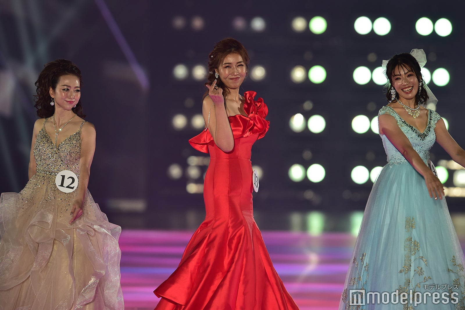 石田真理さん、山本文子さん、伊東千晴さん（C）モデルプレス