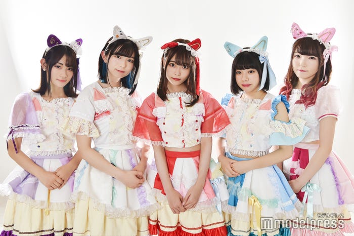 ネコプラ∞/(左から)さくら、ゆりな、りさ、みちか∞、ゆい(C)モデルプレス