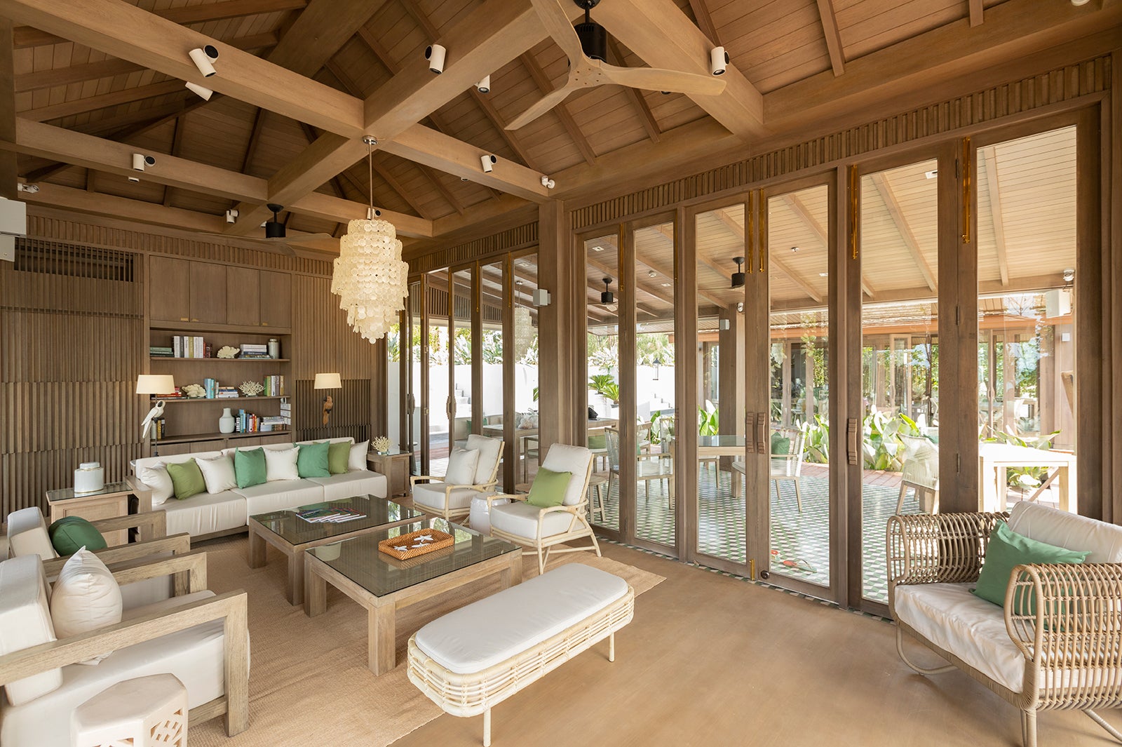 READING ROOM／写真提供：ケープファーンホテル