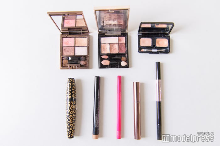 内田嶺衣奈アナウンサー愛用のコスメ(C)モデルプレス