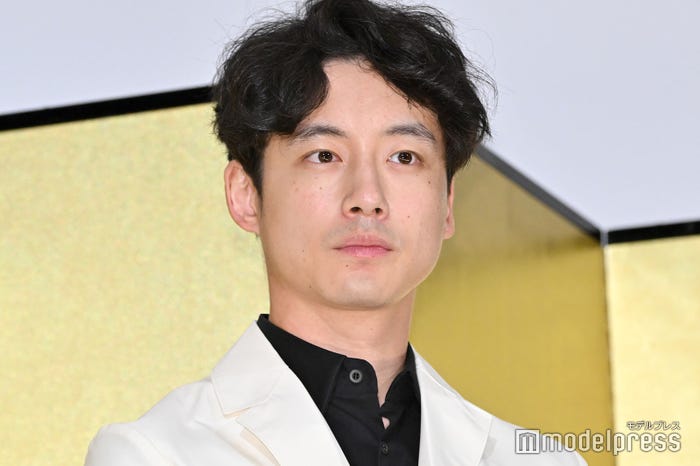 坂口健太郎(C)モデルプレス