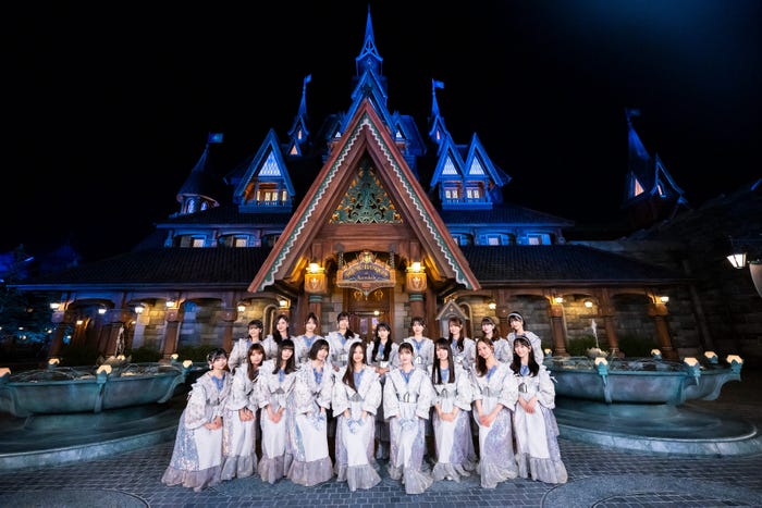 乃木坂46(C)Disney