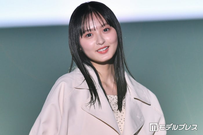 乃木坂46遠藤さくら、ベッドで微笑む “彼女感”溢れる動画が話題「ドキドキした」「破壊力凄まじい」