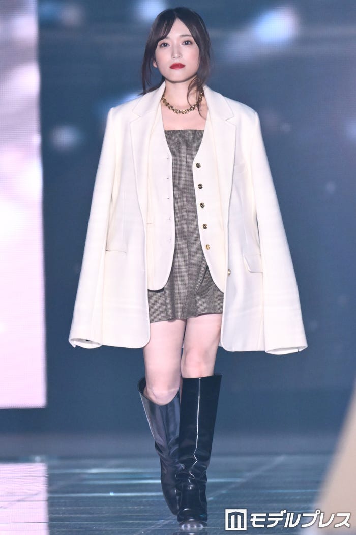 矢吹奈子(C)モデルプレス