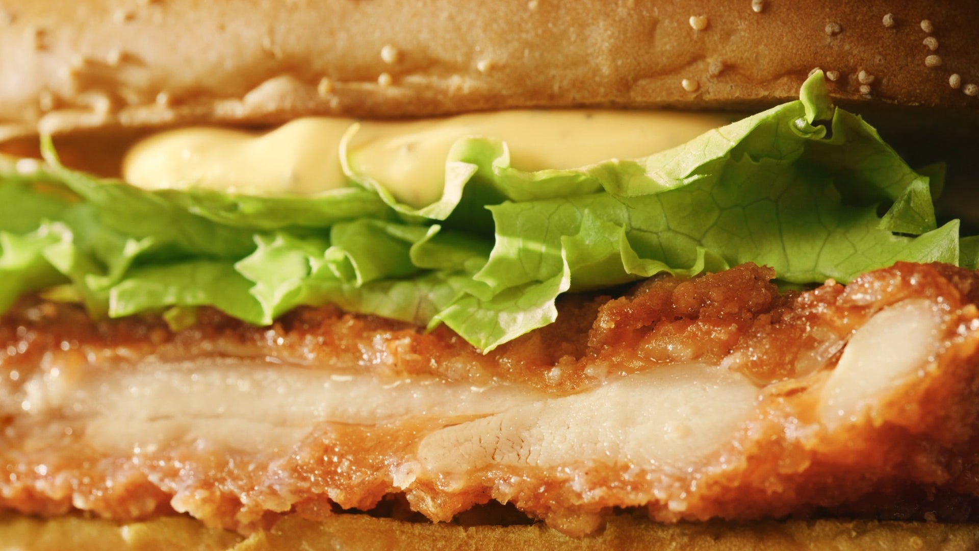 マクドナルド「魔女の宅急便」コラボレーションCM（提供写真）