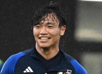 サッカー 旗手怜央が結婚「どんな時も変わらずそばで支えてくれた」お相手との写真添え「僕たちにとっても新たなスタート」日本代表メンバーも祝福
