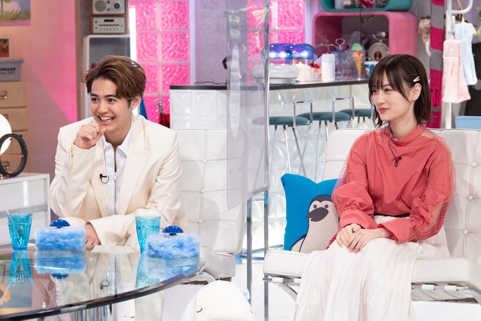 片寄涼太、山下美月(C)テレビ朝日