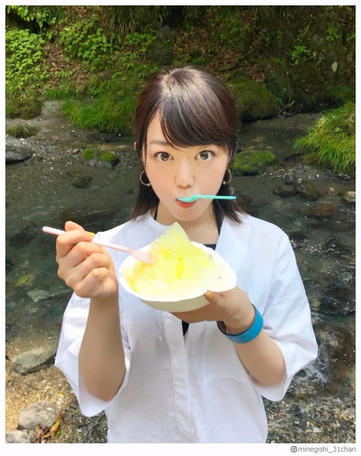 AKB48峯岸みなみ、上目遣いで「食べる？」"彼氏目線"にファン悶絶