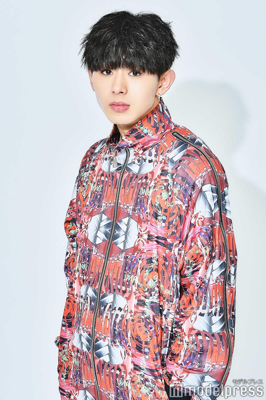 EIKU （C）モデルプレス