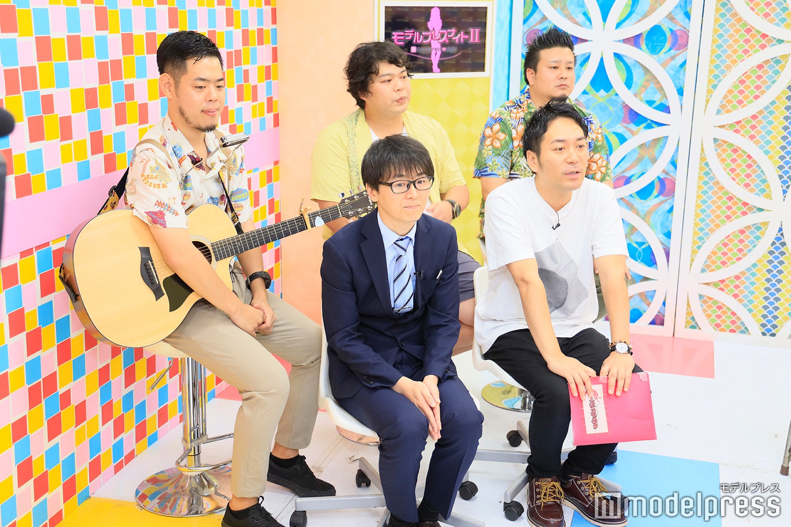 （前列左から）田中一彦、武智（後列左から）馬と魚、のぶひろ、ロジャー （C）モデルプレス