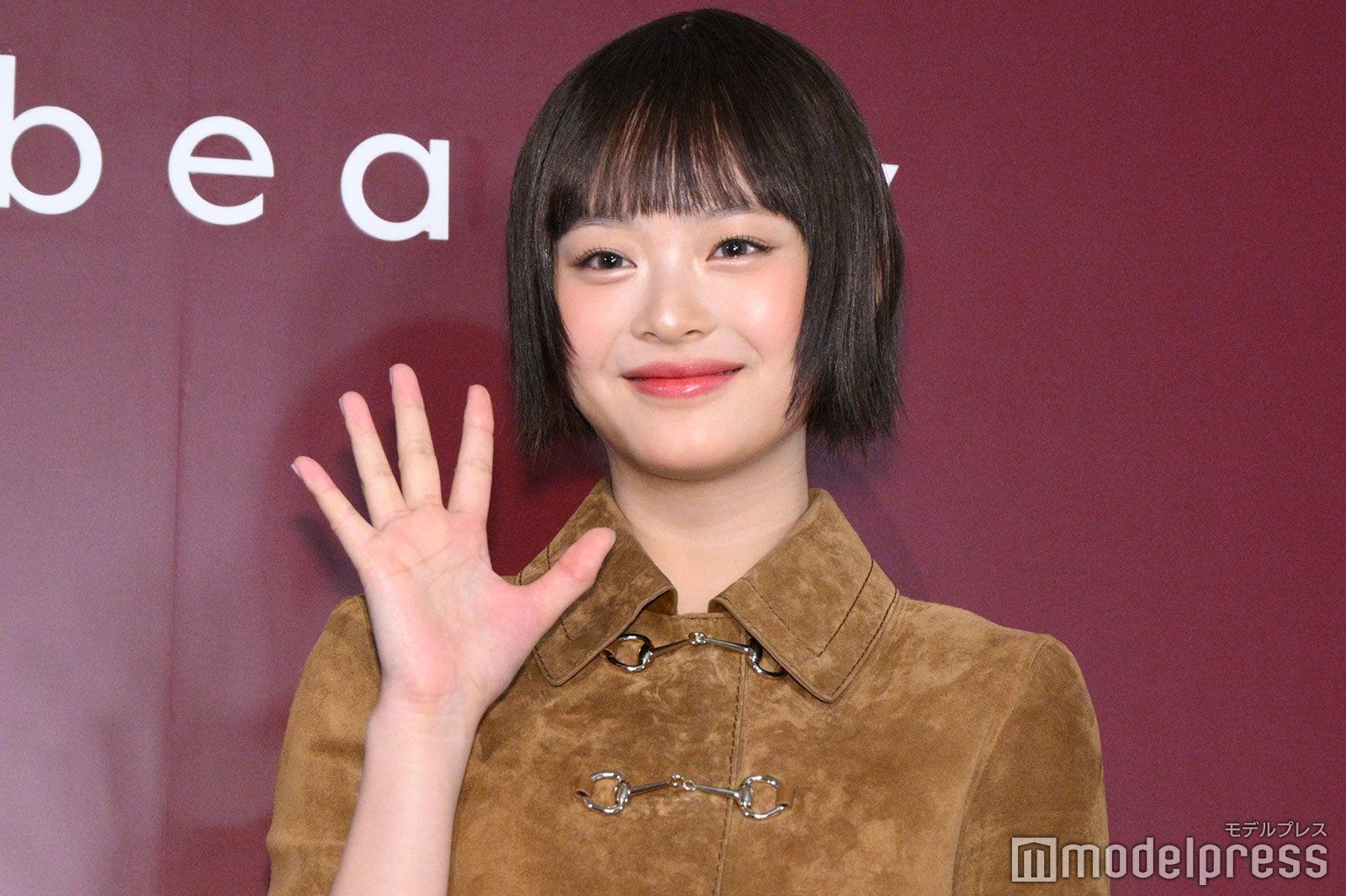 ハニ（C）モデルプレス