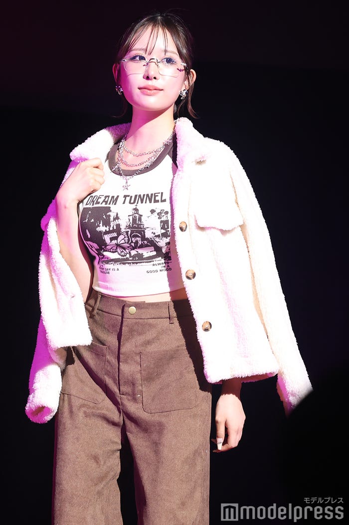 伊藤桃々(C)モデルプレス